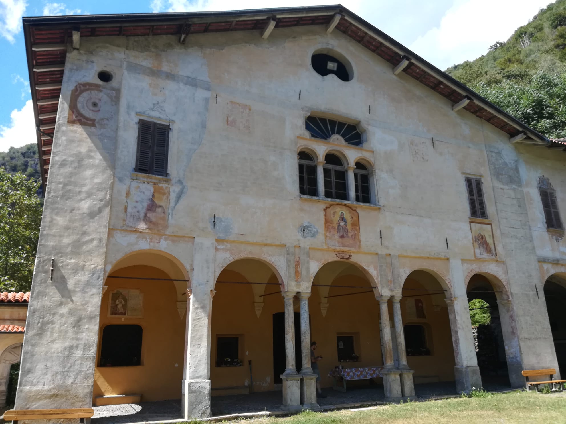 Arriva l'estate, porte aperte in Valsessera al Santuario del Cavallero