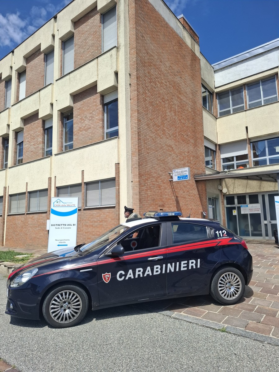 Cossato, rimuove bulloni da un'auto dell'ASL per vendetta contro la guardia medica FOTO