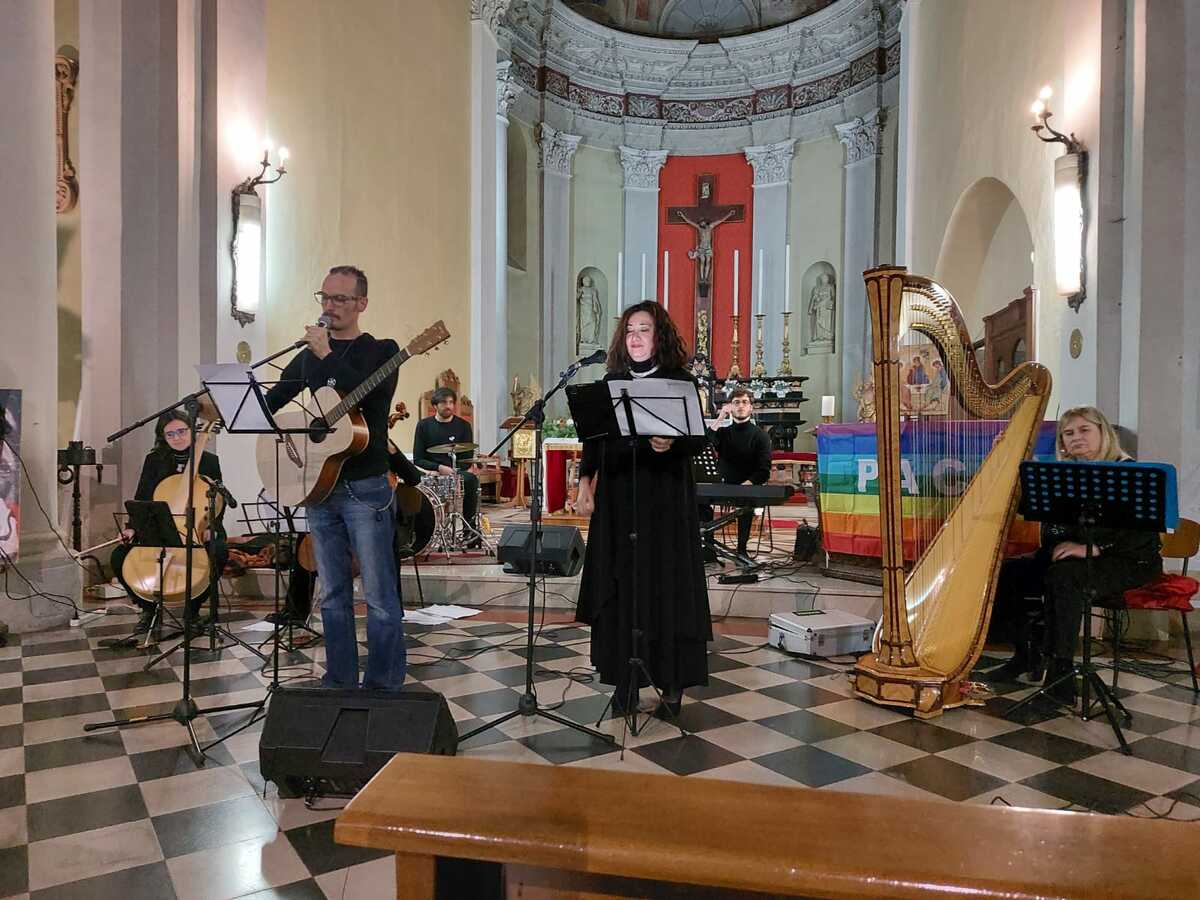 Volo d'autore...aspettando il Natale, a Coggiola il concerto è un vero successo FOTO