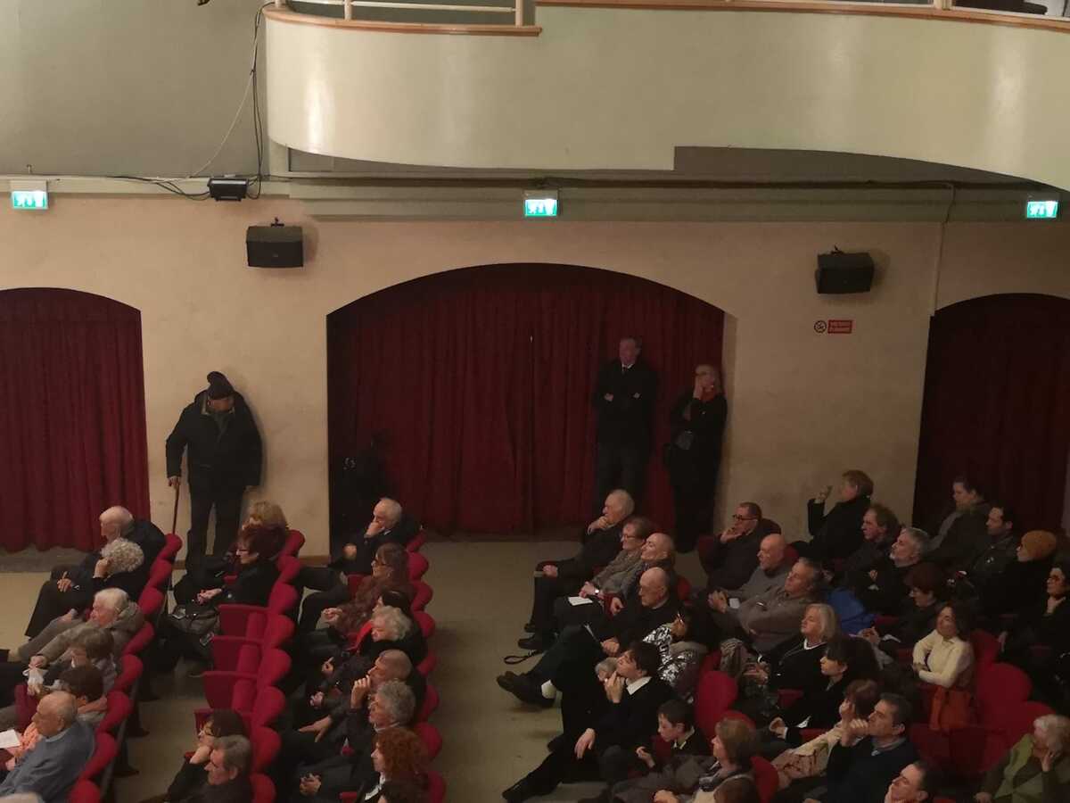 Concerto degli Auguri a Cossato: gremito il teatro FOTO