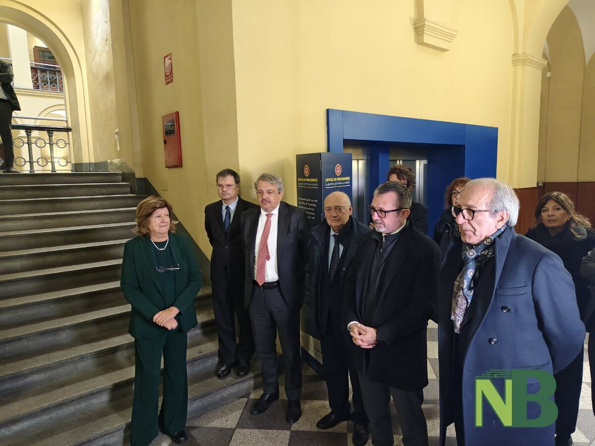 Biella, un defibrillatore per il Palazzo di Giustizia: sicurezza e salute al centro FOTO