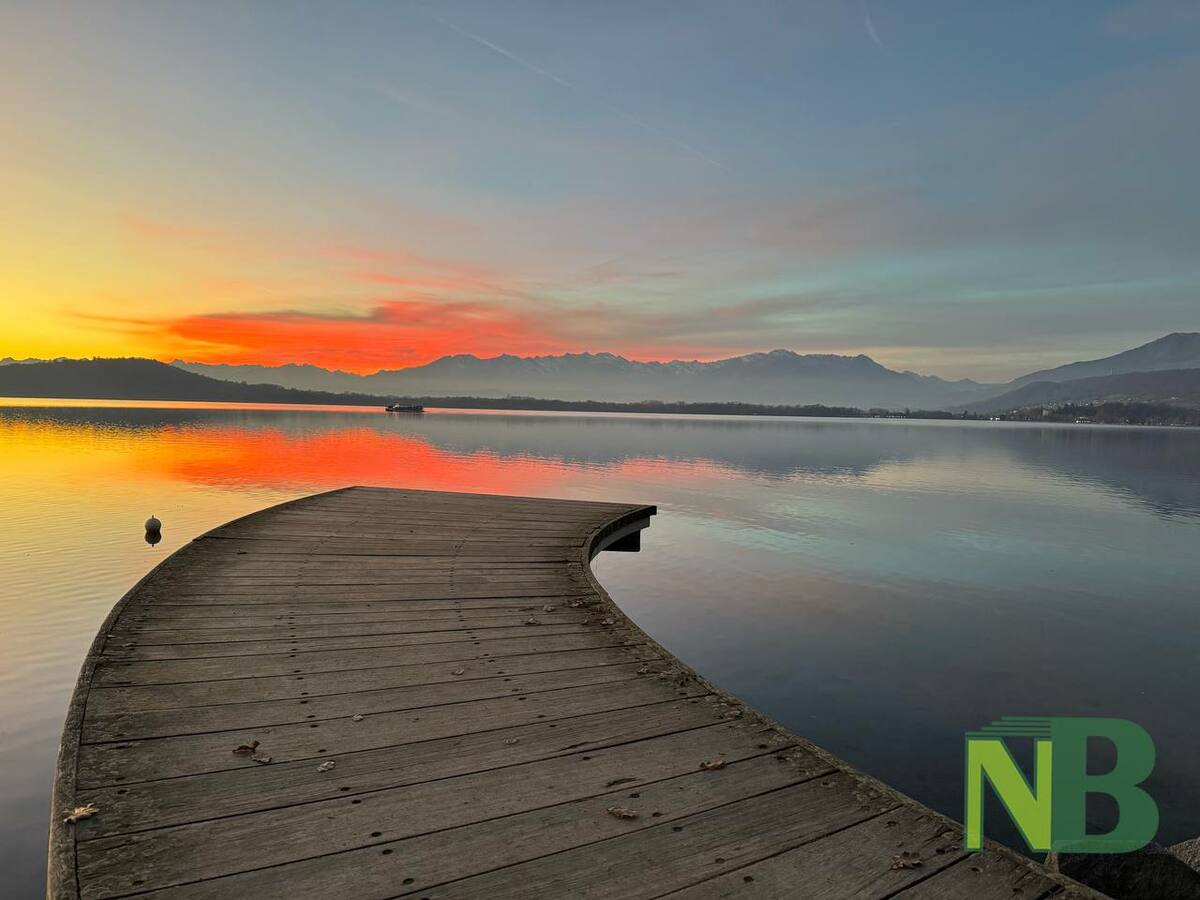 "Natale InCantato" a Viverone: clima mite e un magico tramonto FOTO