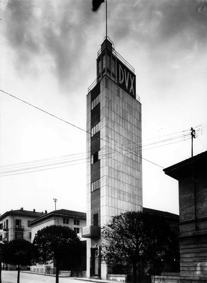 La storia di Biella nelle foto d'archivio, la Torre Littoria negli anni '30