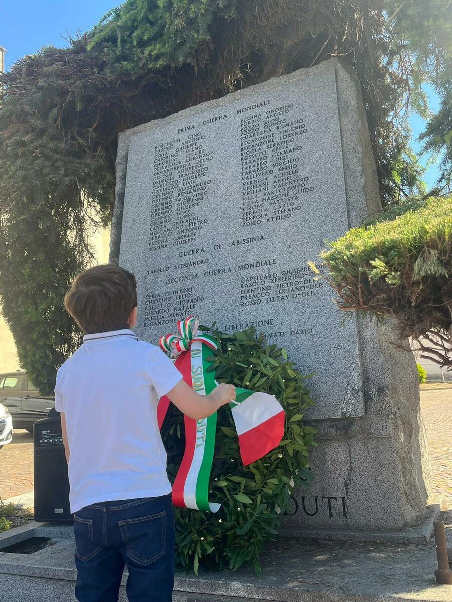 Ponderano celebra il 25 Aprile: "Incontro fra memoria e futuro" FOTO