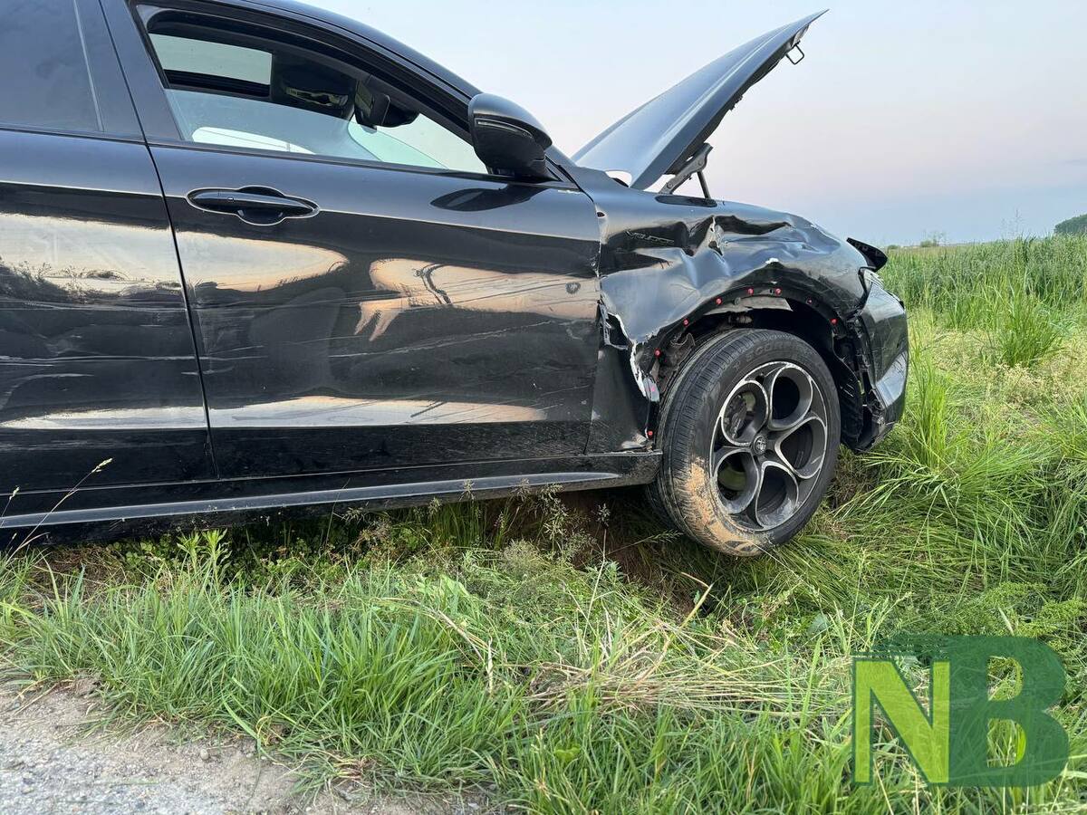 Violento scontro tra auto tra Castelletto Cervo e Mottalciata FOTO