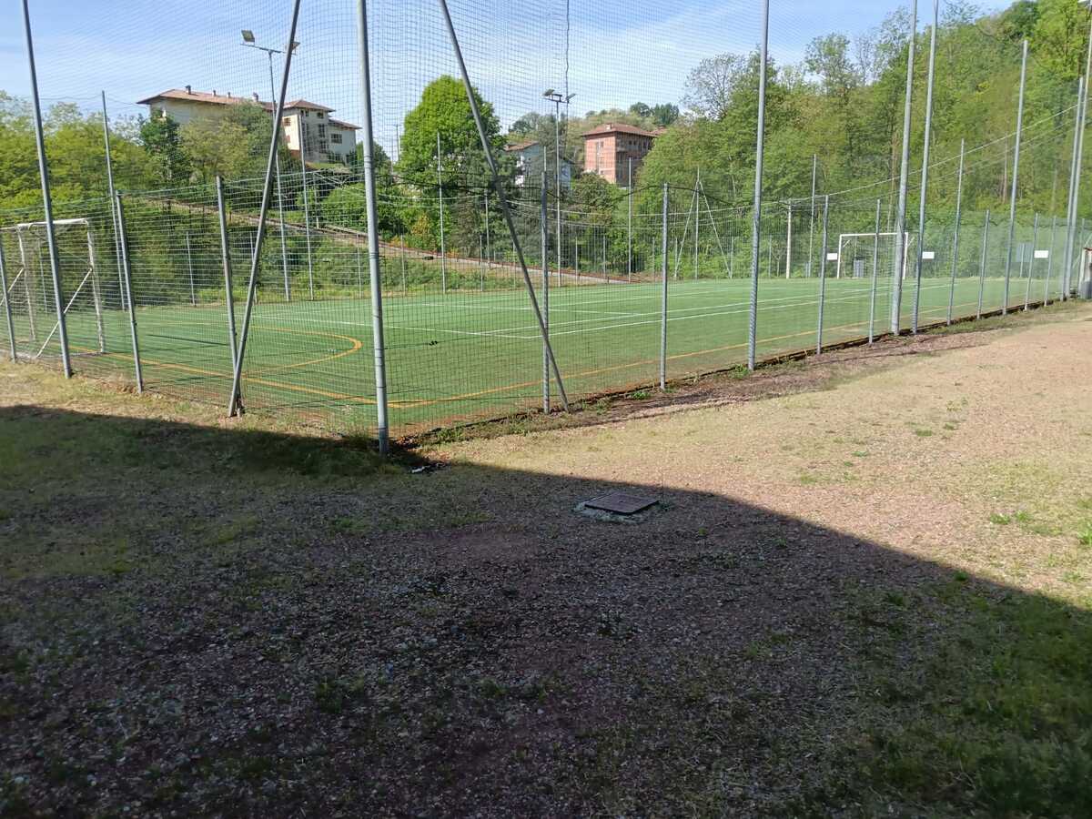 Mezzana, nuovo volto per gli impianti sportivi: ora c’è anche un campo da padel FOTO