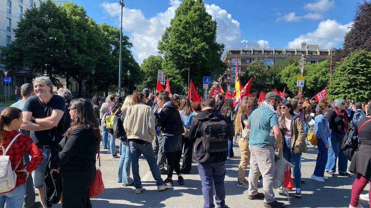 Corteo a Torino contro la riforma degli istituti tecnici, c’è anche la CGIL Biella