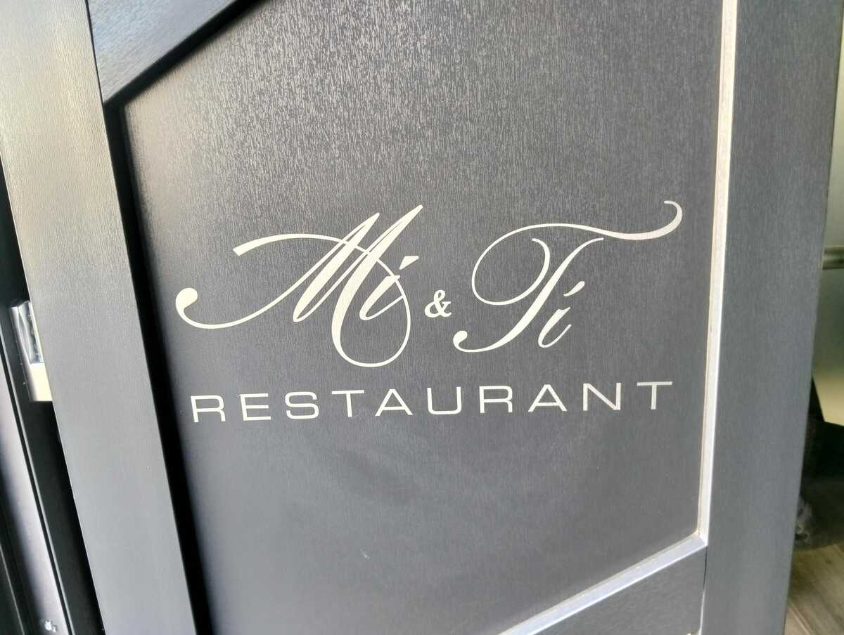 Daniele ed Elena inaugurano Mi & Ti Restaurant: "Un sogno da quando studiavamo all'Alberghiero" FOTO
