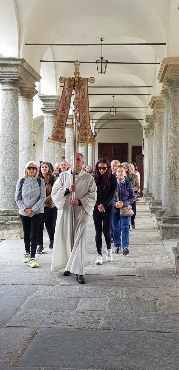 Biella, processione al Santuario di Oropa: intitolata la sala della Biblioteca Storica a Mario Coda FOTO