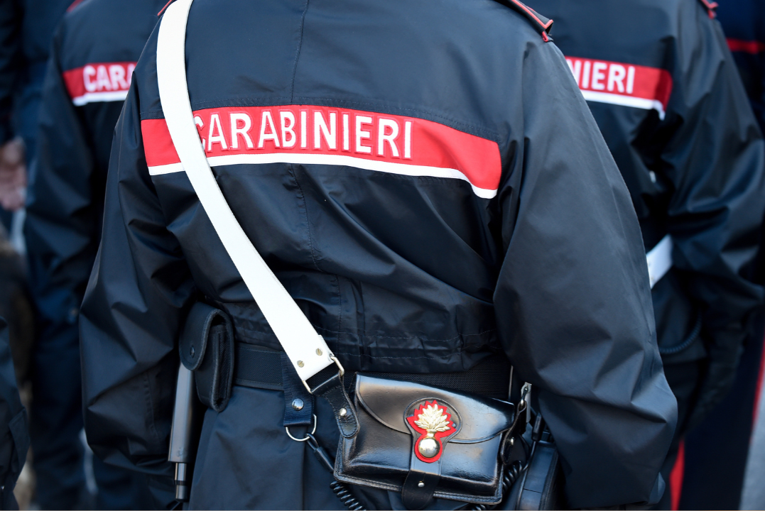 Incidenti stradali a Trivero e Villanova Biellese: auto fuori strada e motociclista in ospedale