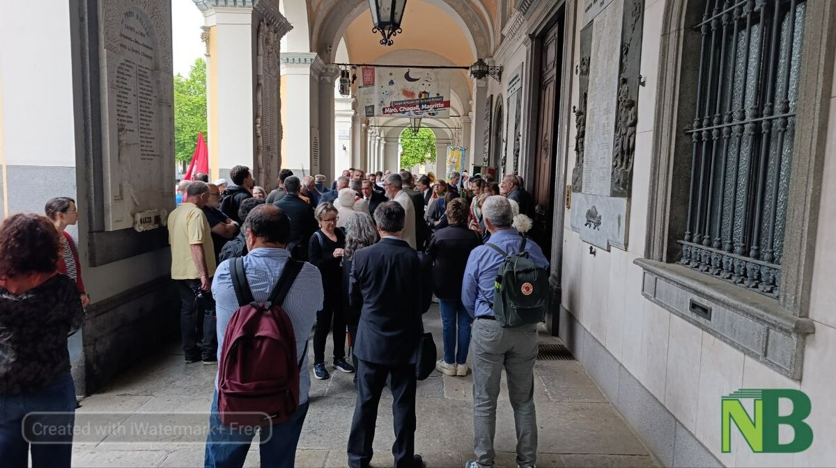 Biella non dimentica l’eccidio di piazza Martiri, Olivero: “Ricordare è doveroso” FOTO e VIDEO