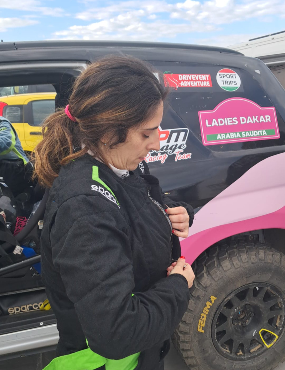 Ladies Dakar, un progetto scolastico con l’ISI Garfagnana: dopo il Rally dell’Adriatico, nuova tappa al Trofeo d’Italia 4x4