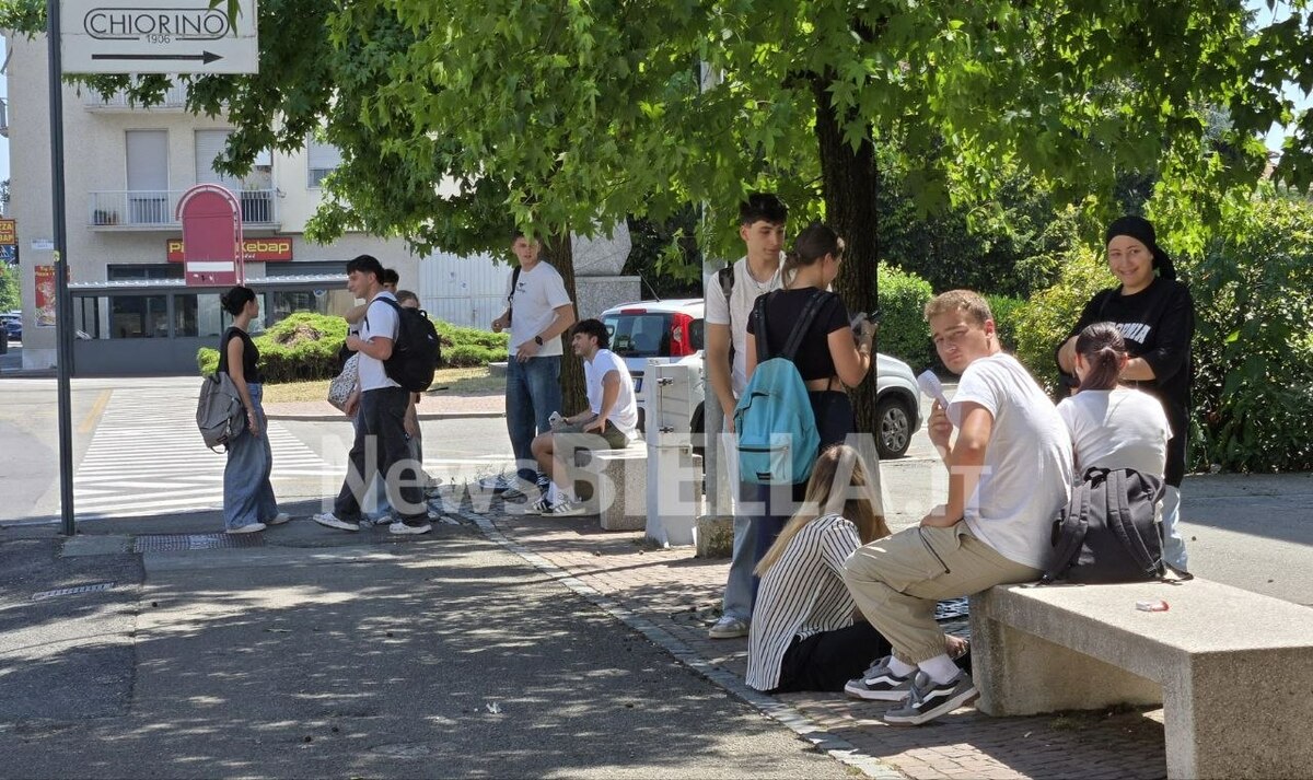 Maturità, prima prova archiviata: gli studenti biellesi temono la matematica FOTO