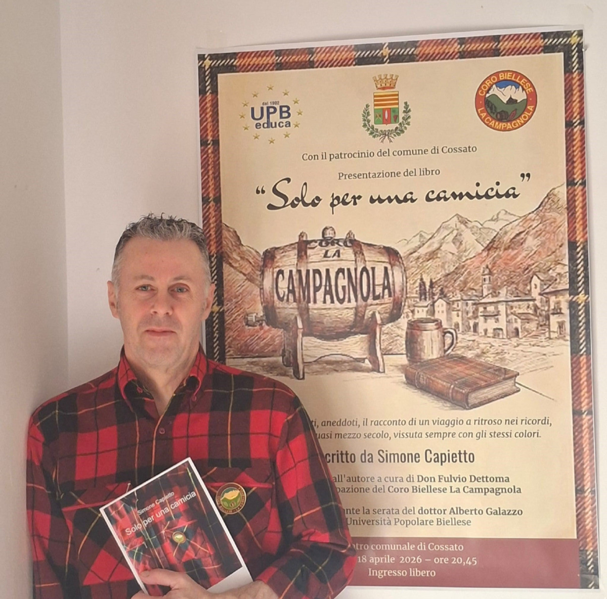 Solo per una camicia, Simone Capietto si presente a Donato con il Coro La Campagnola