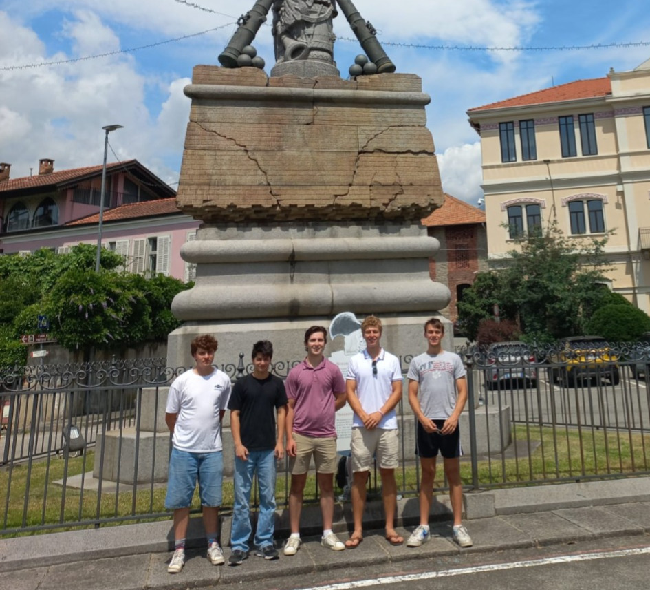 Dagli Stati Uniti a Sagliano Micca, la storia di 5 ragazzi americani: “Sagliano e la Valle Cervo sono un’oasi di pace"