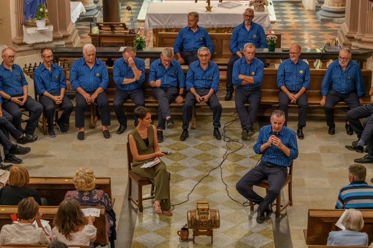 Coro La Campagnola, buona partecipazione a Donato per l'incontro con Simone Capietto FOTO
