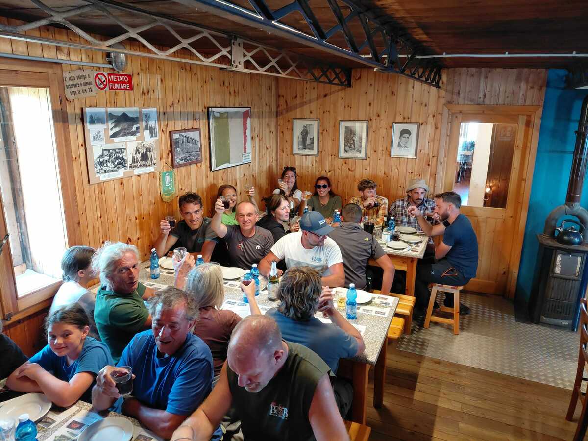 Valle Elvo, successo per la festa del Rifugio Coda: oltre 200 persone lo scorso fine settimana FOTO