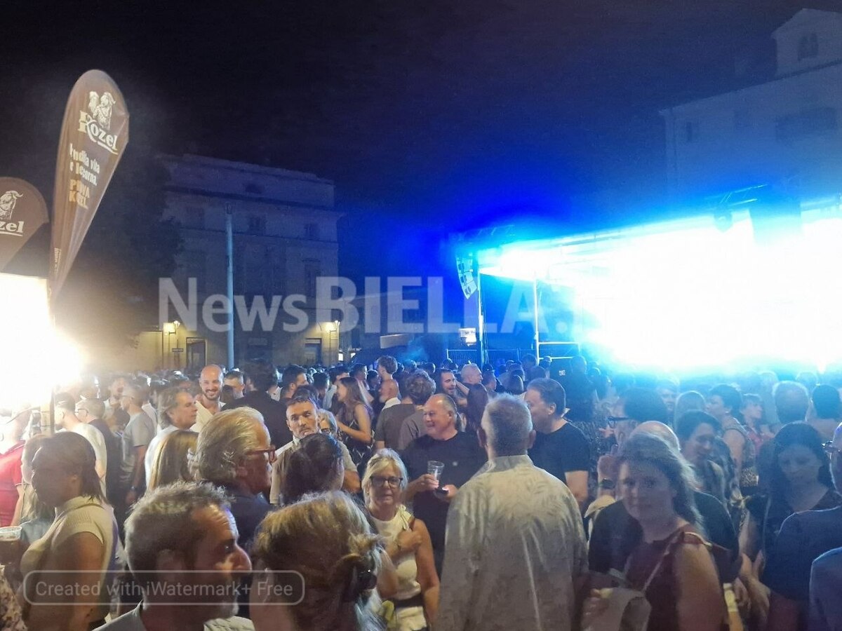 "La Biella che Ballava" conquista la piazza FOTO e VIDEO