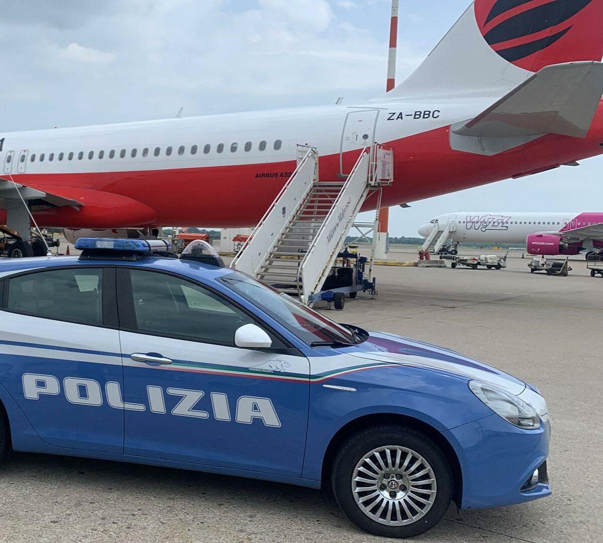 Biella, prosegue l'azione della Polizia al contrasto dell’immigrazione irregolare: 14 accompagnamenti alla frontiera
