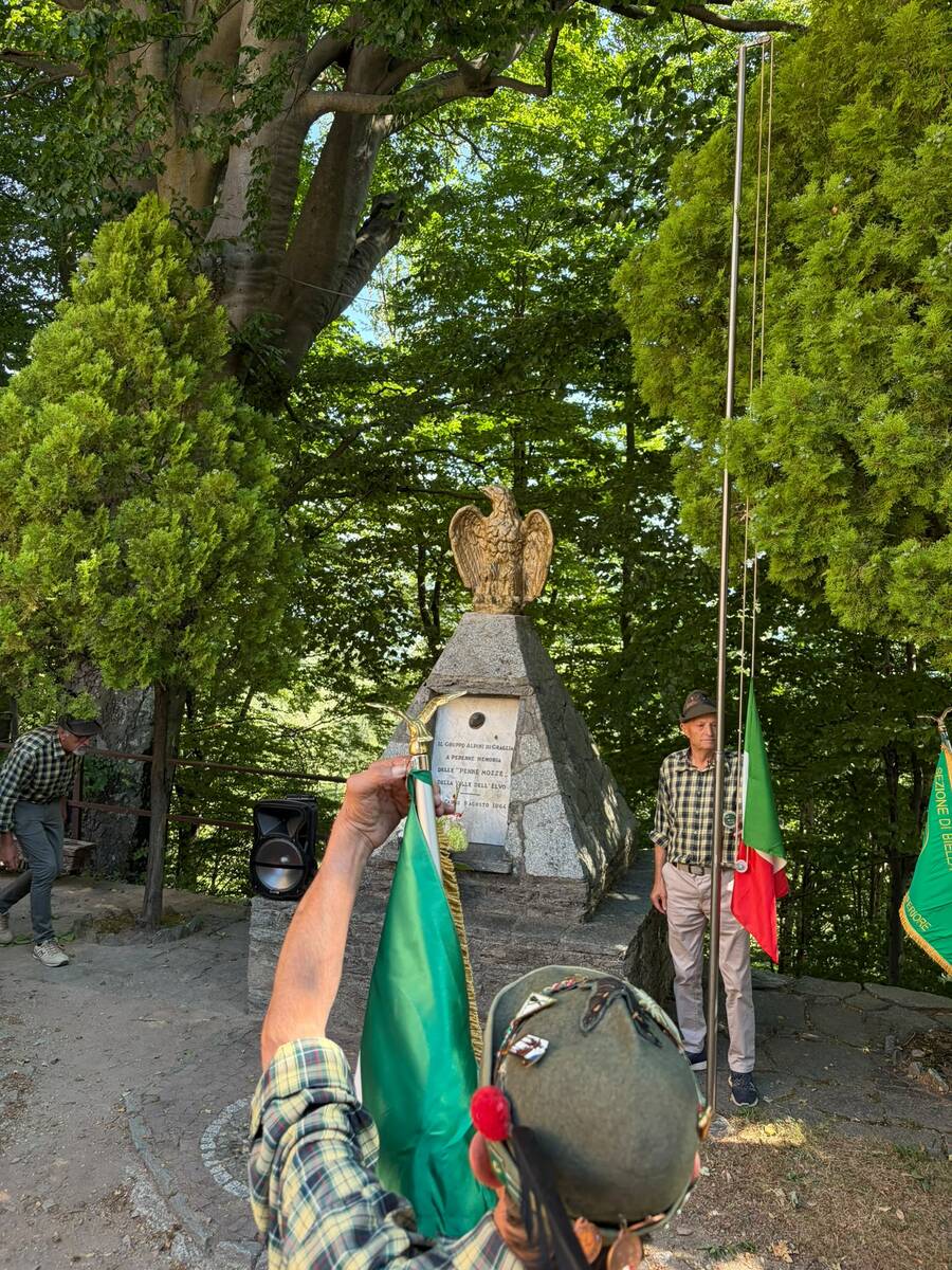 Alpini, grande partecipazione a Graglia per il raduno al Colle San Carlo FOTO