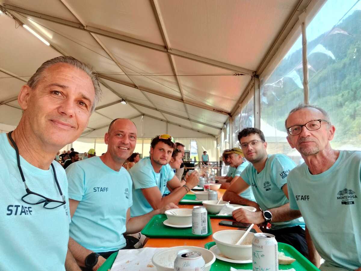 Dagli eventi locali ai grandi palcoscenici internazionali: il grande cuore dei volontari de La Vetta Running alla Monte Rosa Walser Waeg