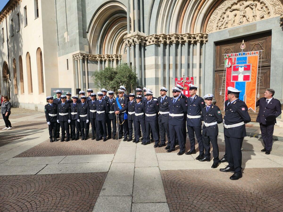 Polizia Locale, concluso a Vercelli il 100° corso regionale di formazione: ci sono 28 nuovi agenti
