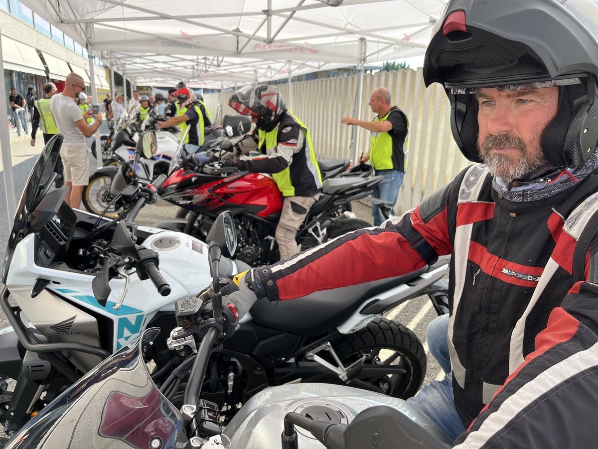 Cureggio, festa Honda da Antonioli Motocicli con l’Honda Live Tour FOTO