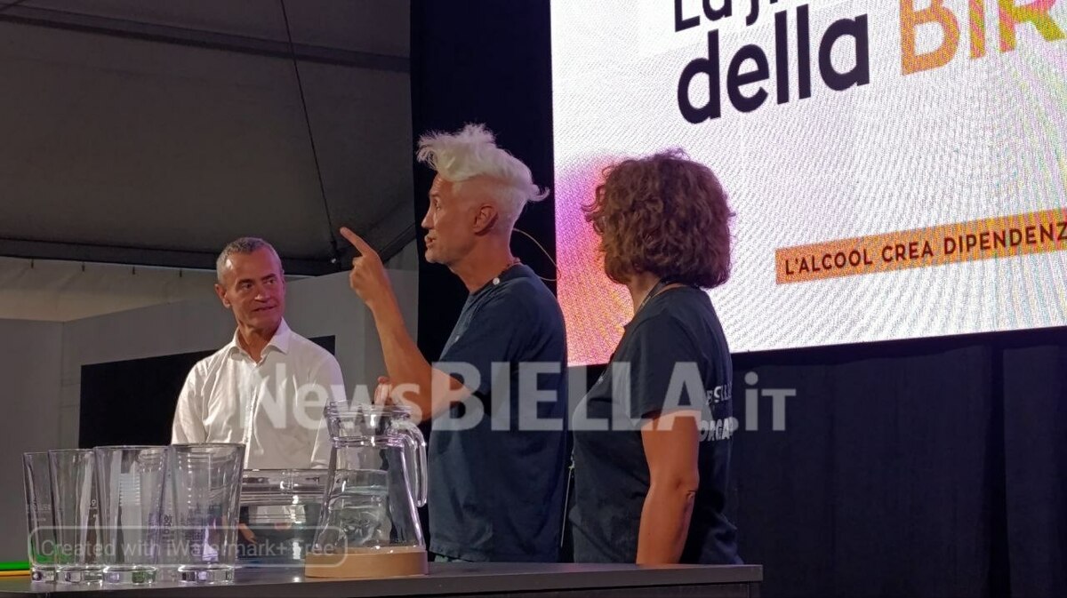 Schettini a Bolle di Malto: "Dobbiamo educare i giovani al rispetto per se stessi" FOTO e VIDEO