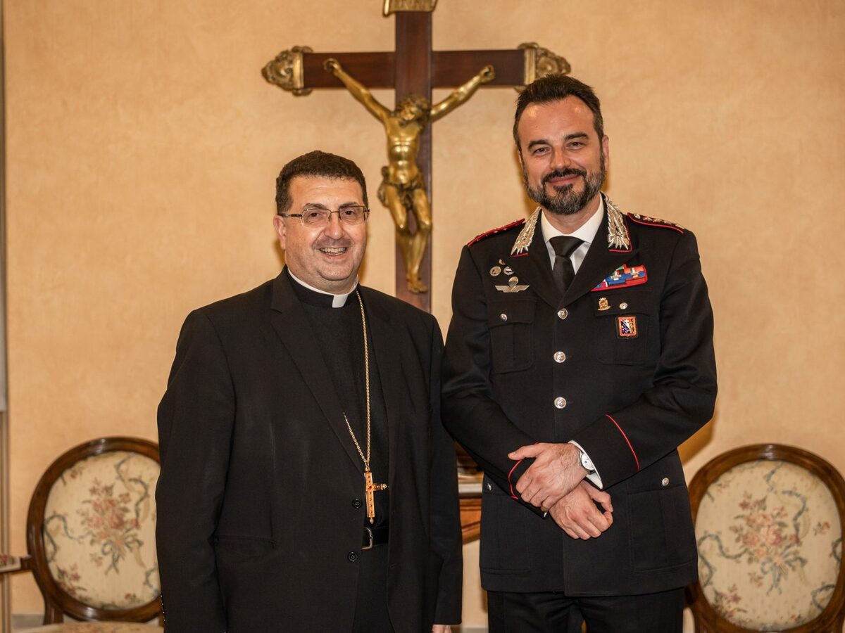 Biella, il vescovo Farinella incontra il nuovo comandante provinciale dei Carabinieri