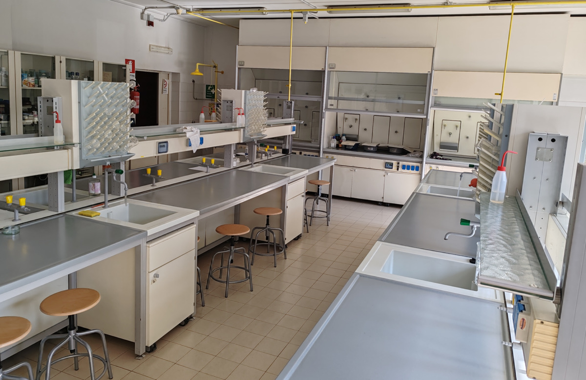 Biella, all’ITIS Sella il FutureLab Festival, porte aperte ai laboratori tra IA e robotica FOTO