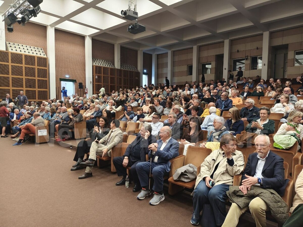 Ivo Bonato protagonista a Città Studi, dagli esordi a Telebiella ai reportage sui fronti di guerra FOTO