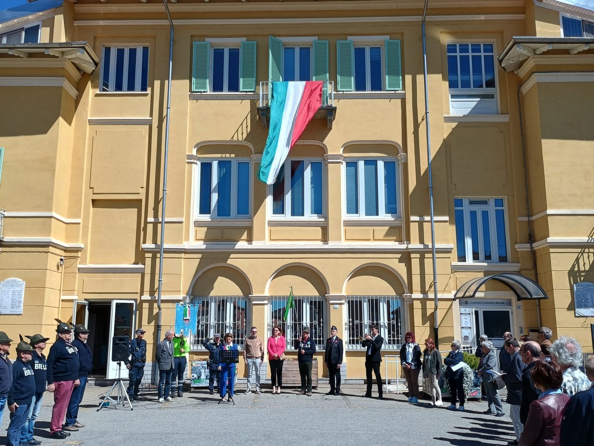 Vigliano ricorda chi ha dato la vita per la libertà nel giorno del 25 Aprile FOTO