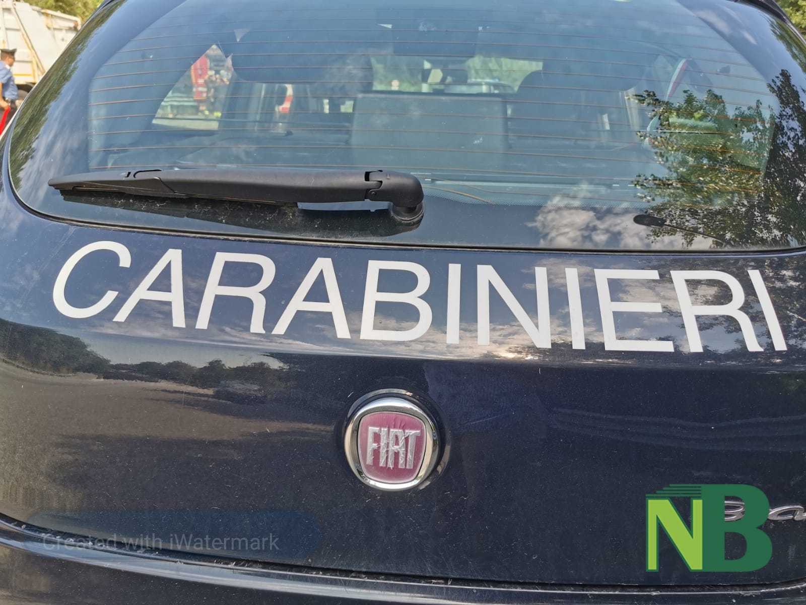 Dal Nord Ovest - Tenta di strapparle la borsa e la trascina per metri sull'asfalto