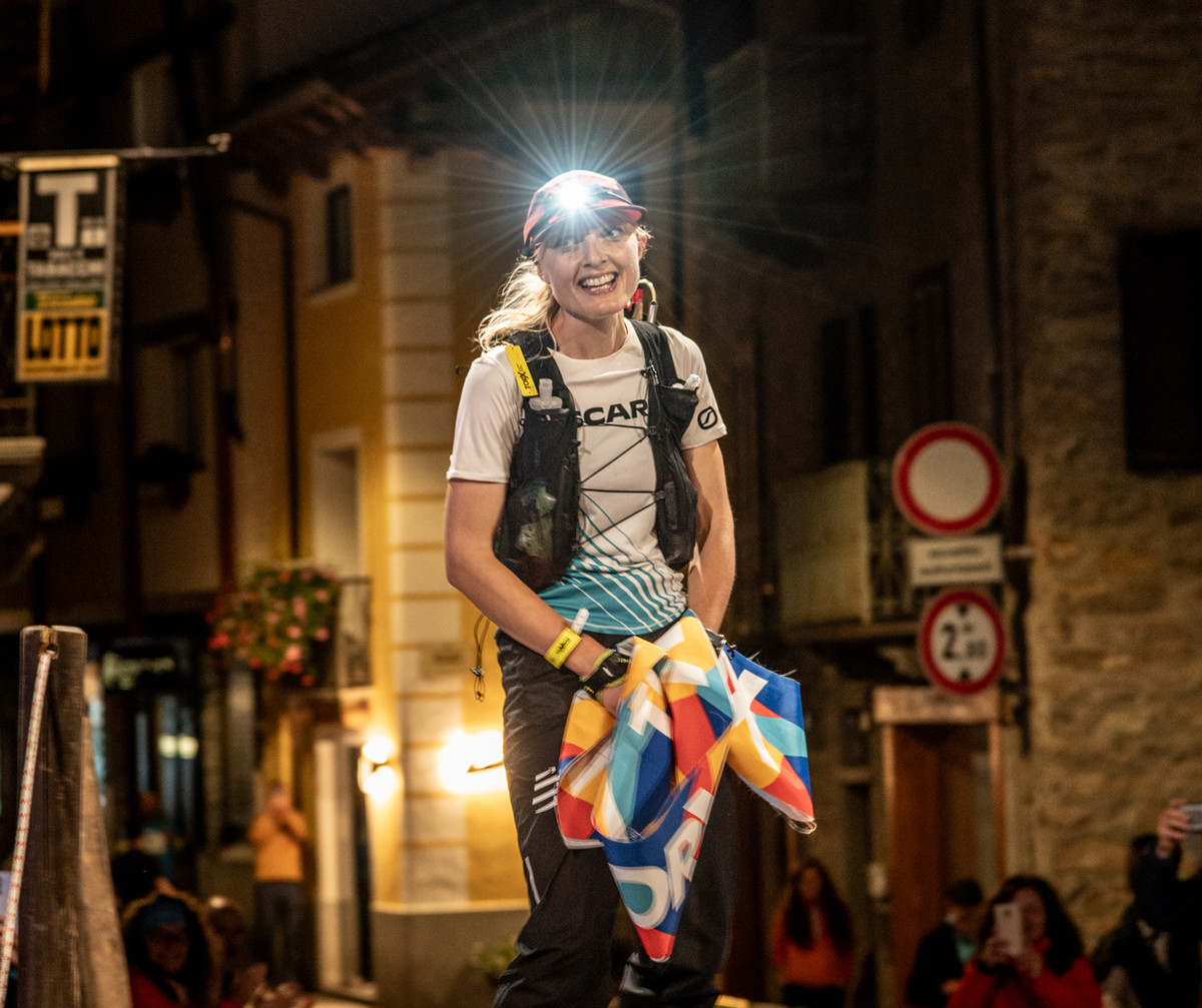 Emma Stuart è la prima donna al Tor des Géants, 2° la biellese Agnese ...