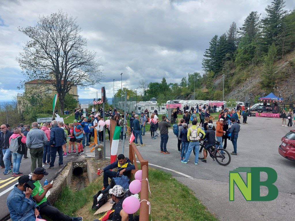 Giro d’Italia, a river of people is pouring into Oropa PHOTO – newsbiella.it