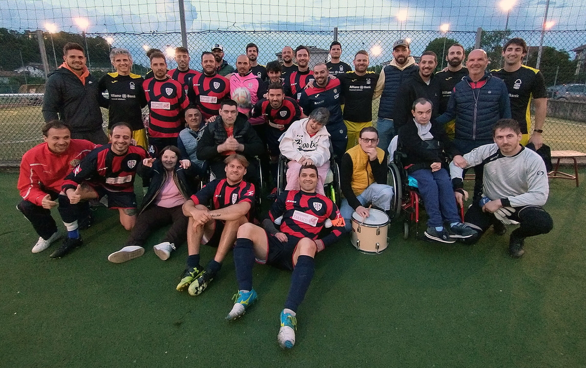 Trionfo e solidarietà, Su Nuraghe Calcio Biella conquista i playoff