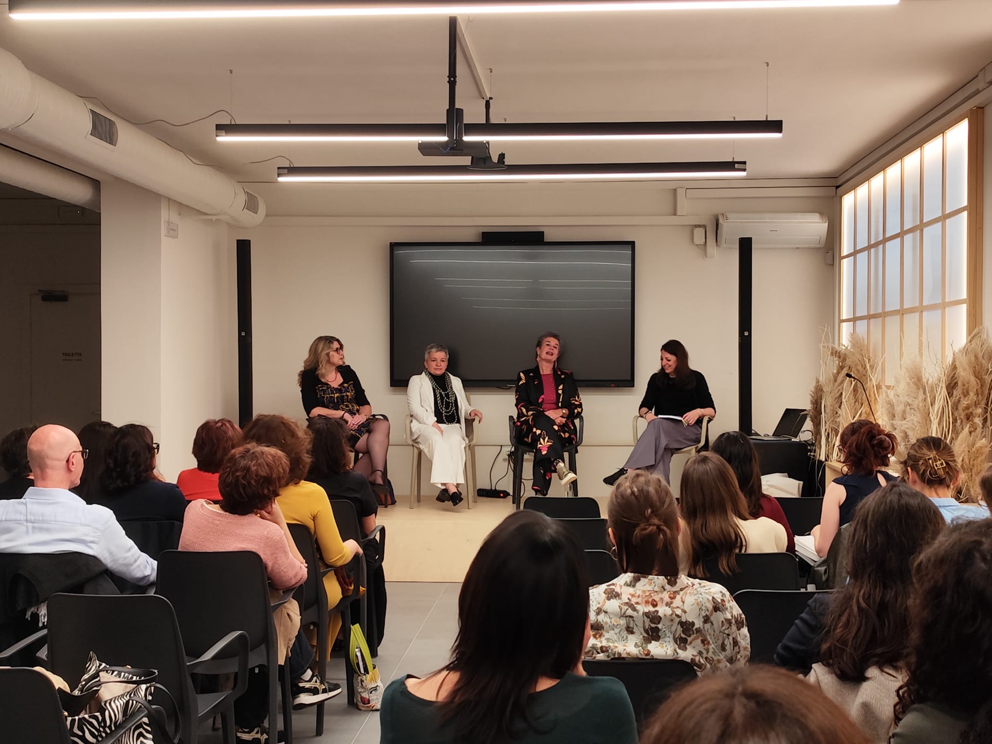 Presentato il libro "Viaggio nella Sessualità": tra le autrici anche la biellese Simona Ramella Paia