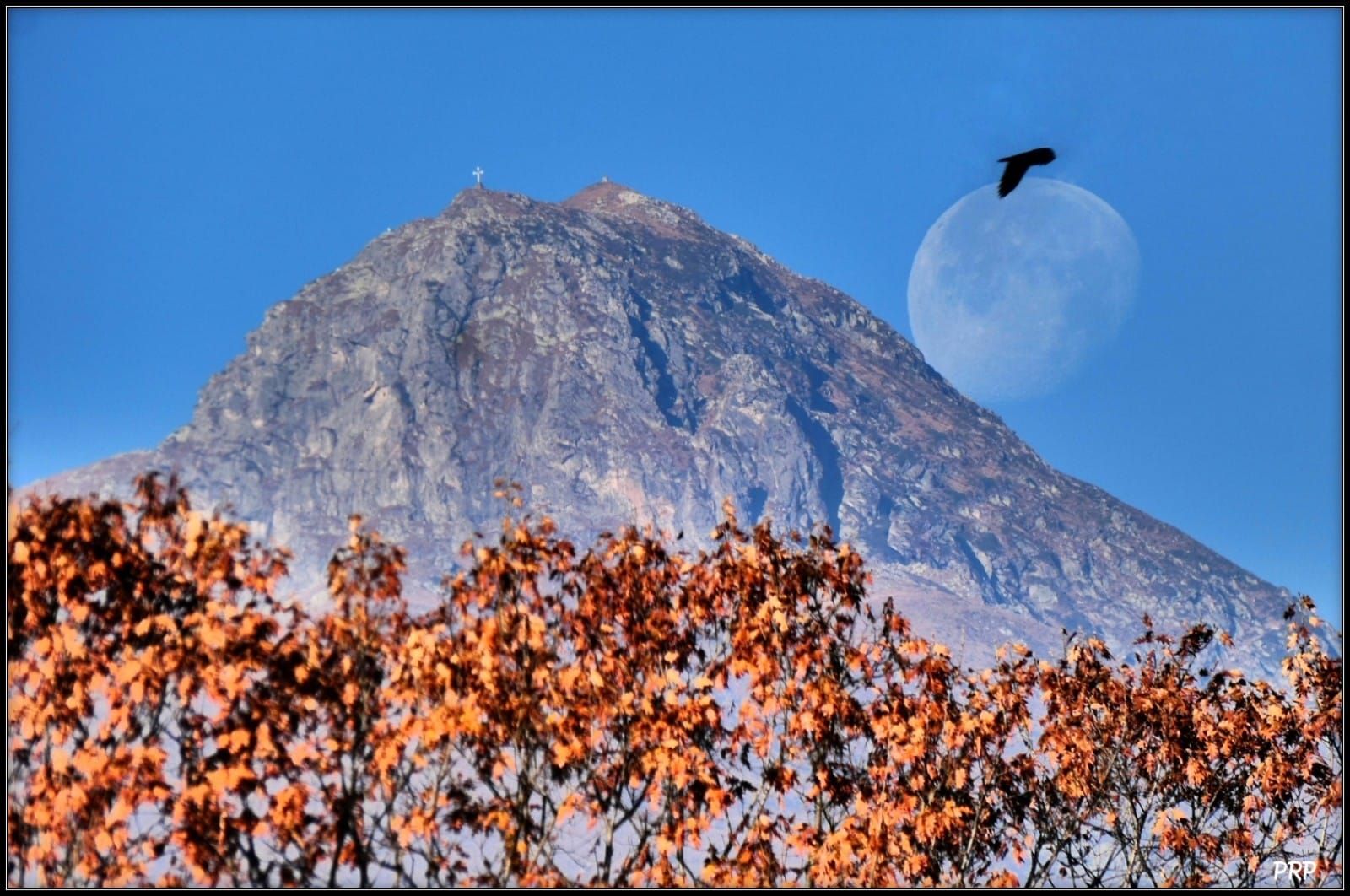 Luna gibbosa al Mucrone, lo scatto di Paolo Rosazza Pela