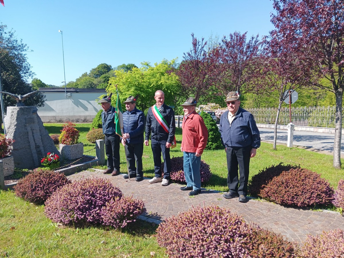 A Portula la Liberazione si è celebrata tra silenzio, musica e memoria FOTO