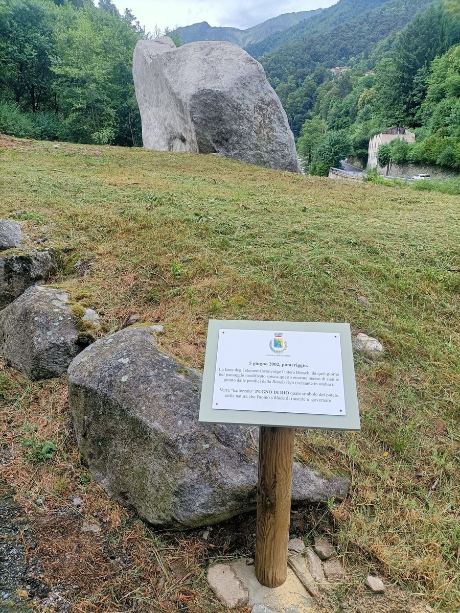 Campiglia Cervo si prepara per “La Valle dell'Acqua”: inaugurata la “stele” FOTO