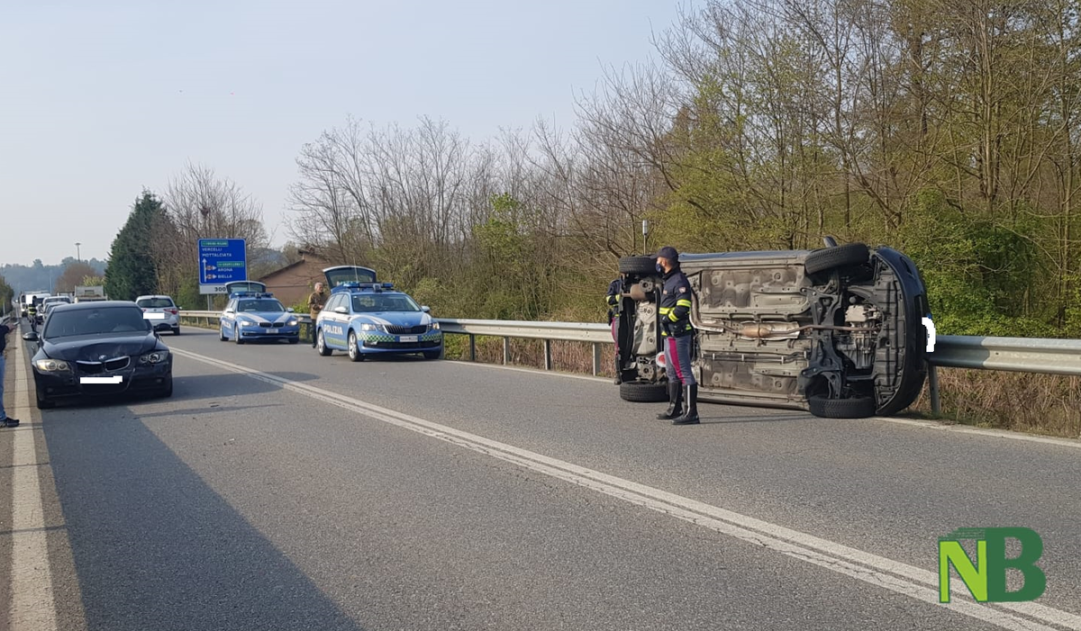 Cossato, tamponamento tra 3 auto: giovane in ospedale e traffico ...