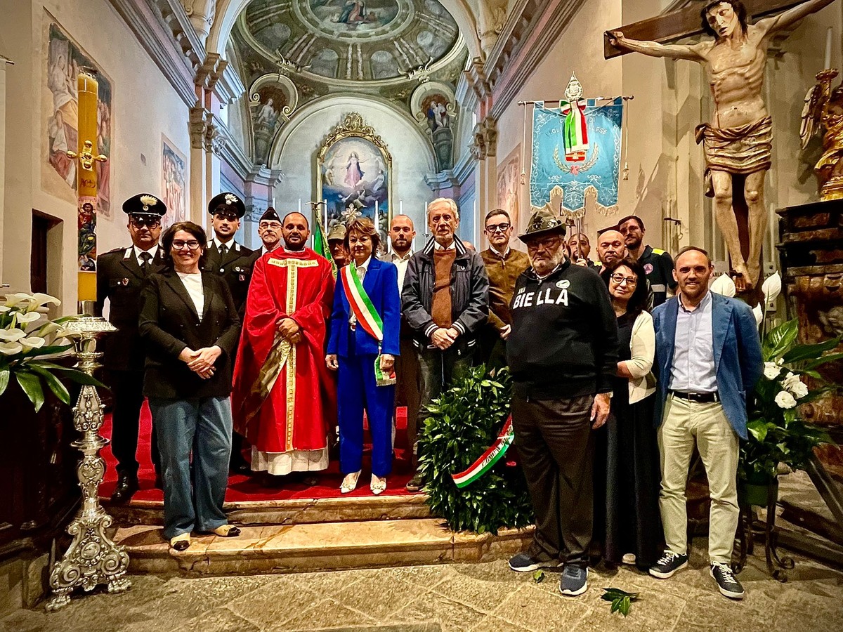 A Vigliano Biellese il 25 aprile tra ricordo dei caduti e richiamo alla democrazia