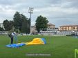 Biella, grande spettacolo al Pozzo - La Marmora: i paracadutisti si lanciano per l'Adunata - Servizio di Maria Camilla Toffetti per newsbiella.it