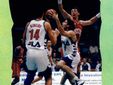 foto copyright Roberto Marchisotti, partita Fila-Pesaro 17 sett 1999