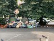 Biella, discarica abusiva in Piazza Molise: I cittadini denunciano. SEAB: "Servizi gratuiti ignorati da troppi" FOTO Biella, discarica abusiva in Piazza Molise: I cittadini denunciano. SEAB: "Servizi gratuiti ignorati da troppi" FOTO