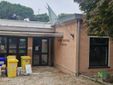 Addio alla vecchia scuola Cerruti a  Biella, al via la demolizione FOTO