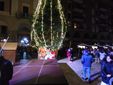 Natale a Biella, l'accensione dell'albero in piazza Vittorio Veneto e gli auguri di buone feste del sindaco Olivero  FOTO e VIDEO Riccardo Tosi per newsbiella.it