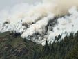 Valessera, l'incendio si propaga a valle: AIB e Vigili del Fuoco in azione Valessera, l'incendio si propaga a valle: AIB e Vigili del Fuoco in azione