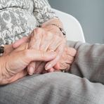 Valle Elvo, avanti il progetto per aiutare gli anziani: servizi di assistenza e connessione sul territorio Valle Elvo, avanti il progetto per aiutare gli anziani: servizi di assistenza e connessione sul territorio