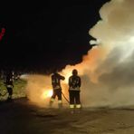 Auto in fiamme fra Biellese e Vercellese, Vigili del Fuoco in azione Auto in fiamme fra Biellese e Vercellese, Vigili del Fuoco in azione